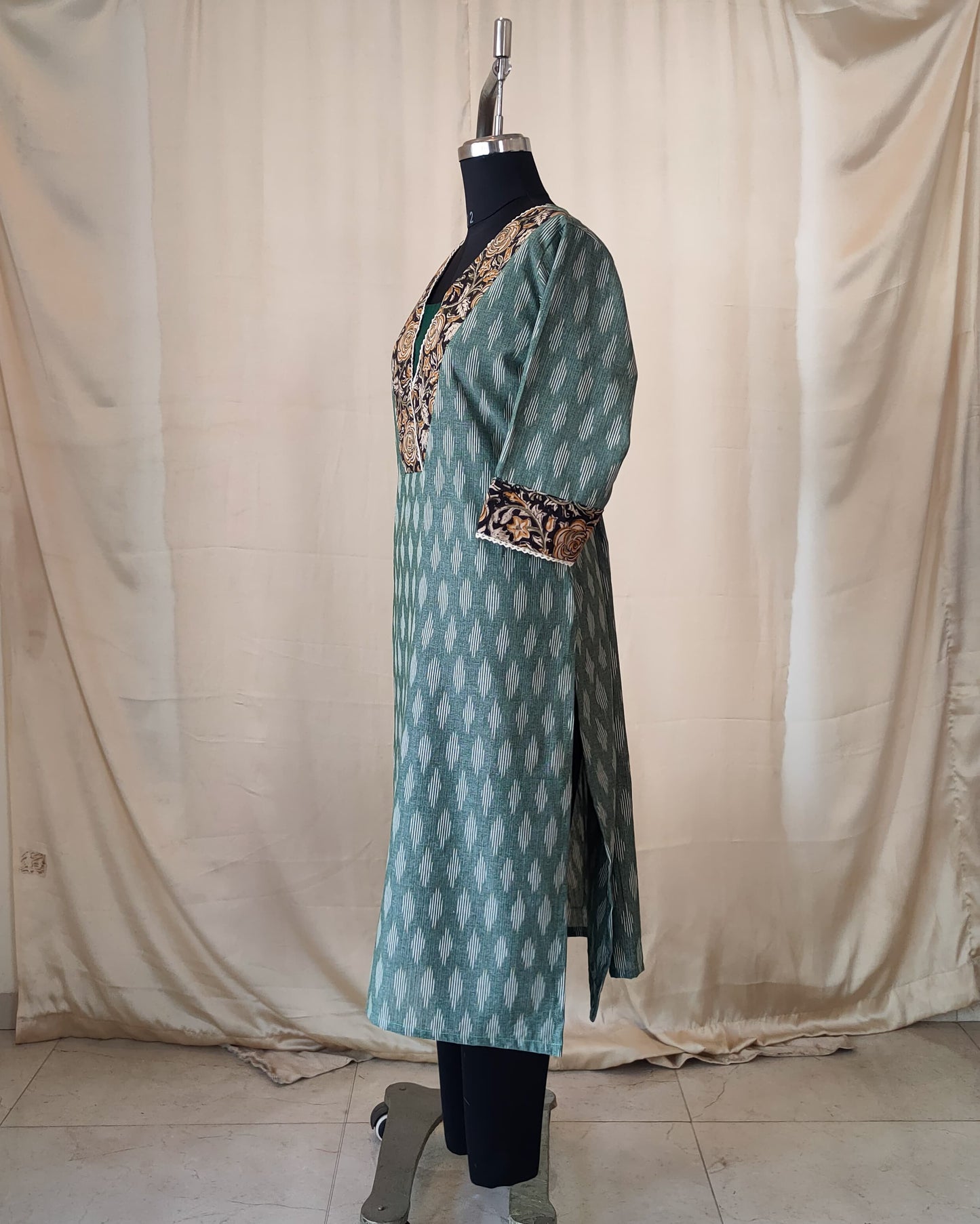 213 Light green ikkat kurta with kalamkari patch