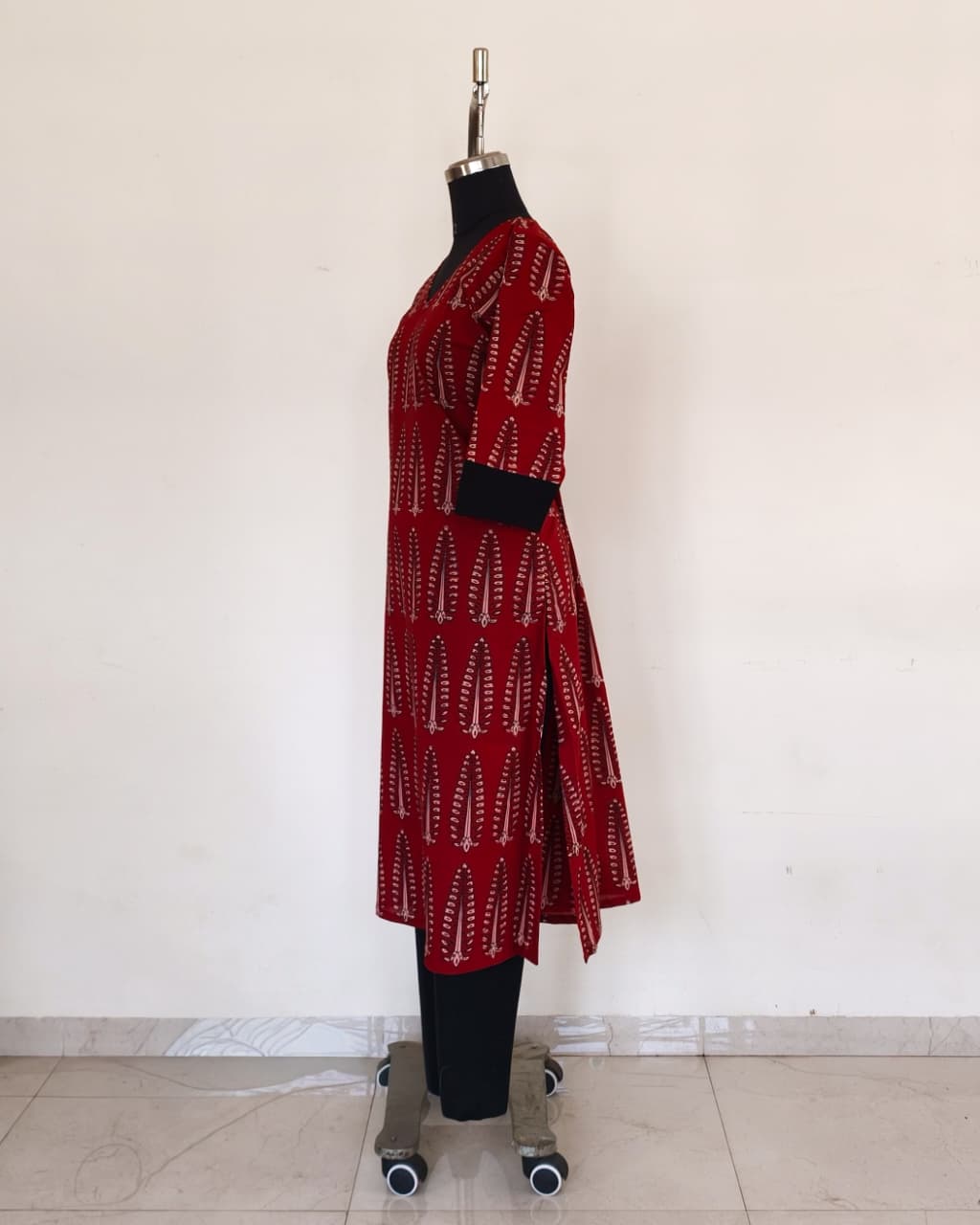 263 Maroon Printed Cotton Blend Kurta