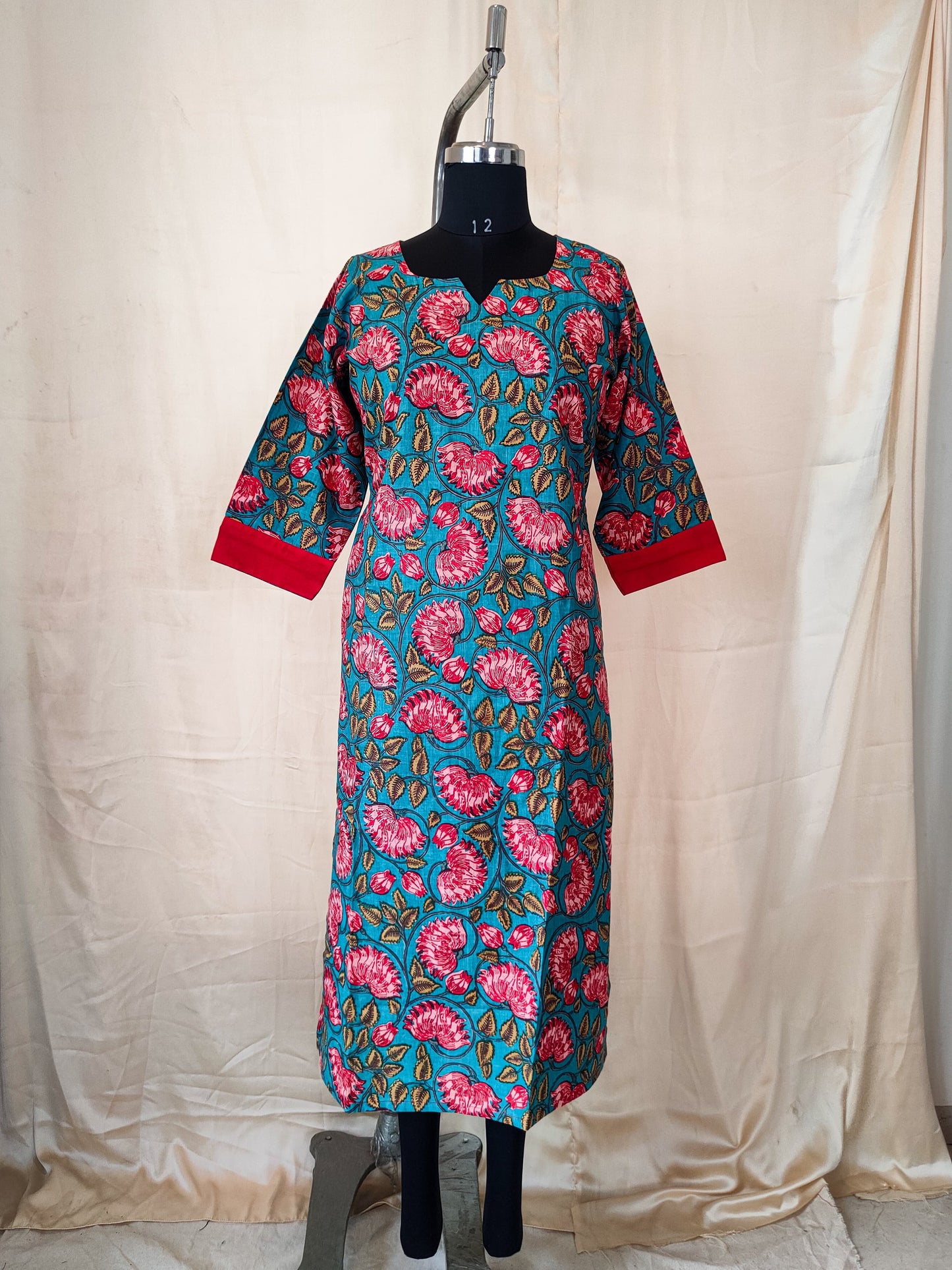 108 Green and Red Printed Cotton Kurta