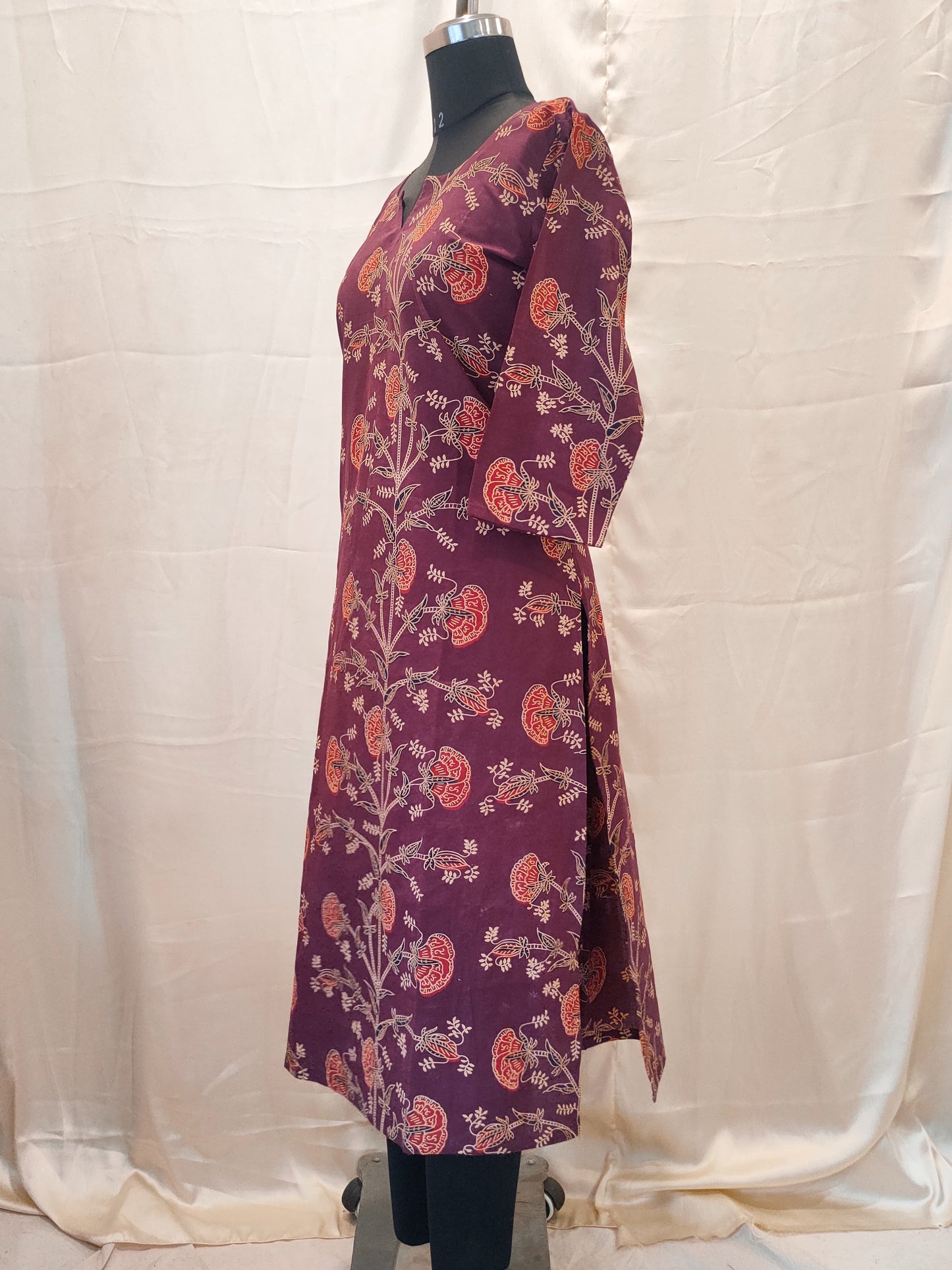 32 Maroon And Red Printed Cotton Kurta