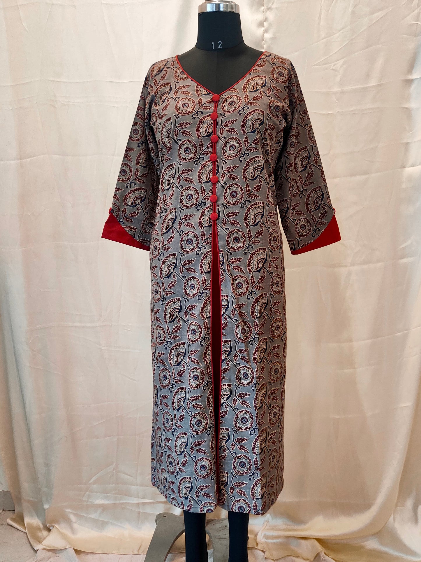 34 Grey And Maroon Ajrakh Kurta