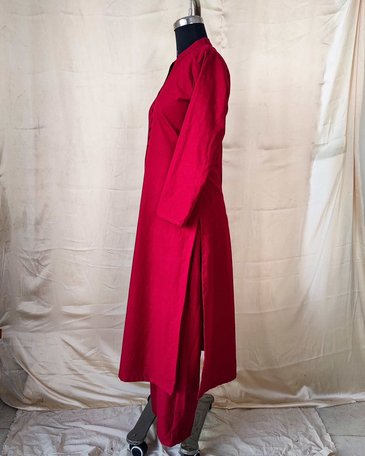 94 A Plain Maroon co-ord set with buttons