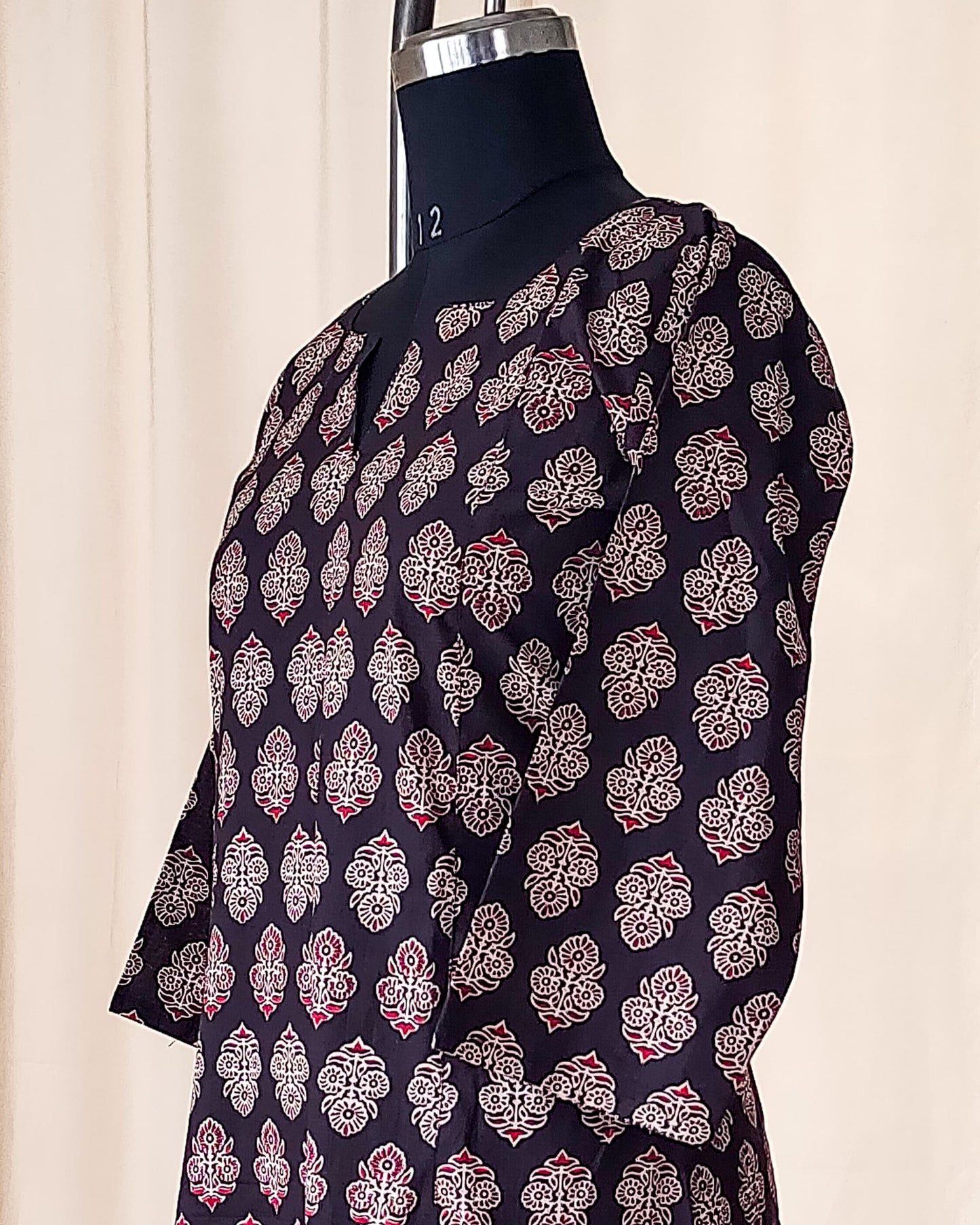 138 Black printed fit and flare kurta