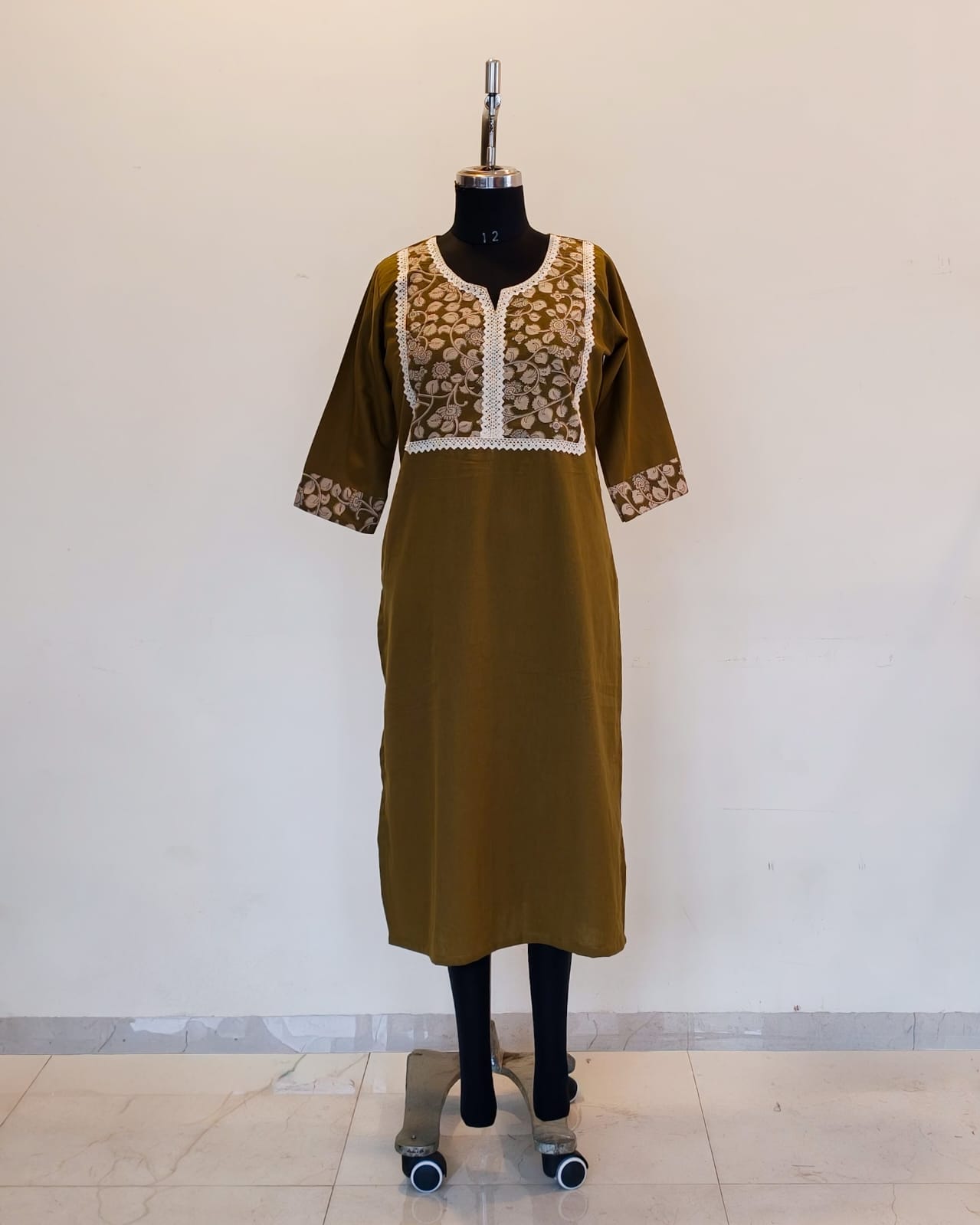 289 Olive green kurta with yoke patch and lace detailing