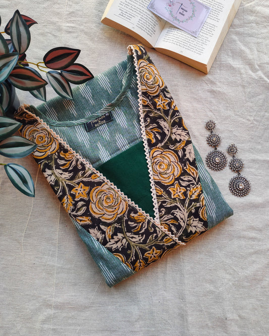 213	Light green ikkat kurta with kalamkari patch