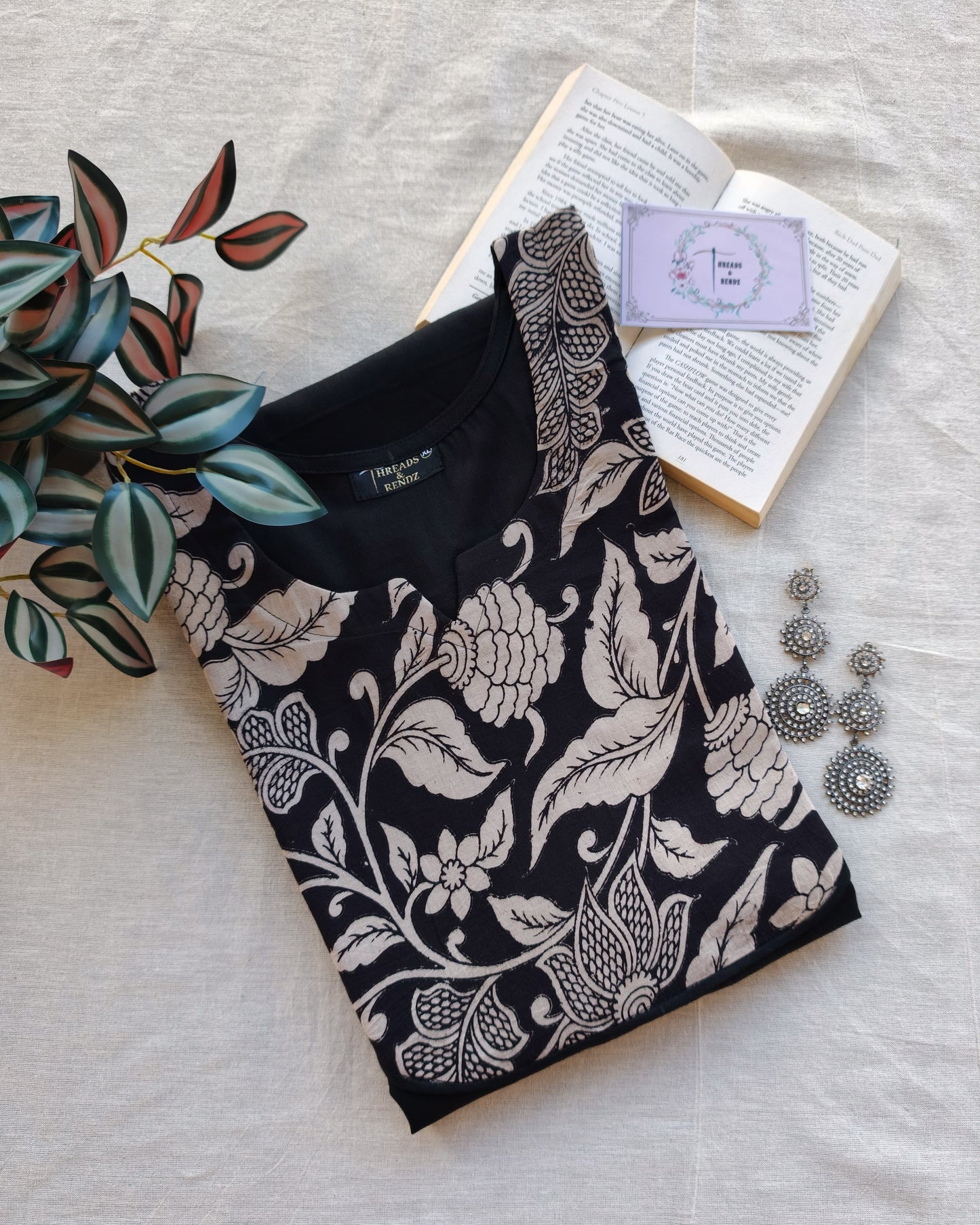 283 Black with kalamkari yoke patch