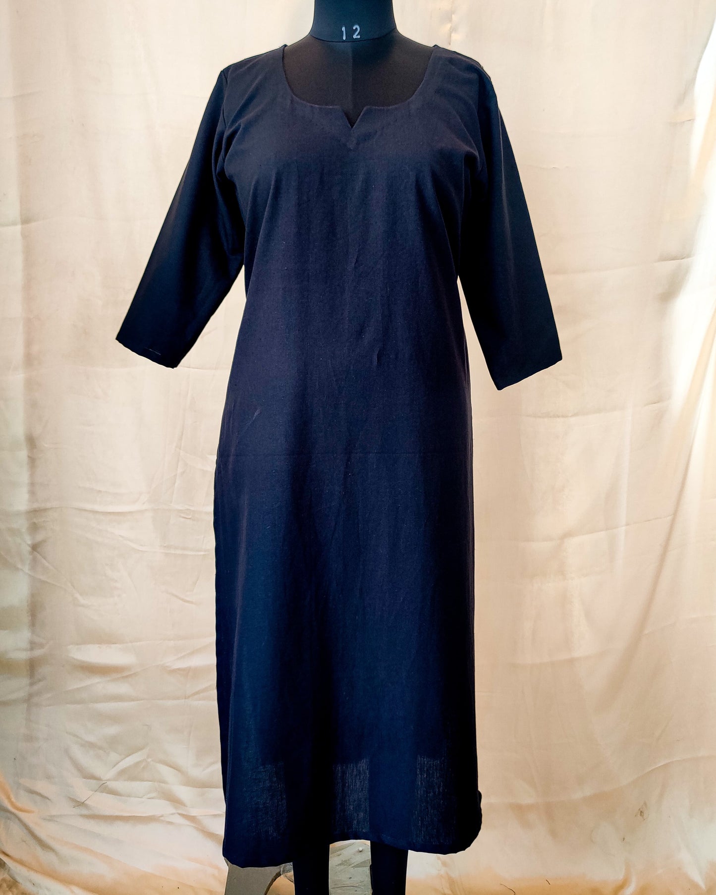 2 A Basic Black Kurta