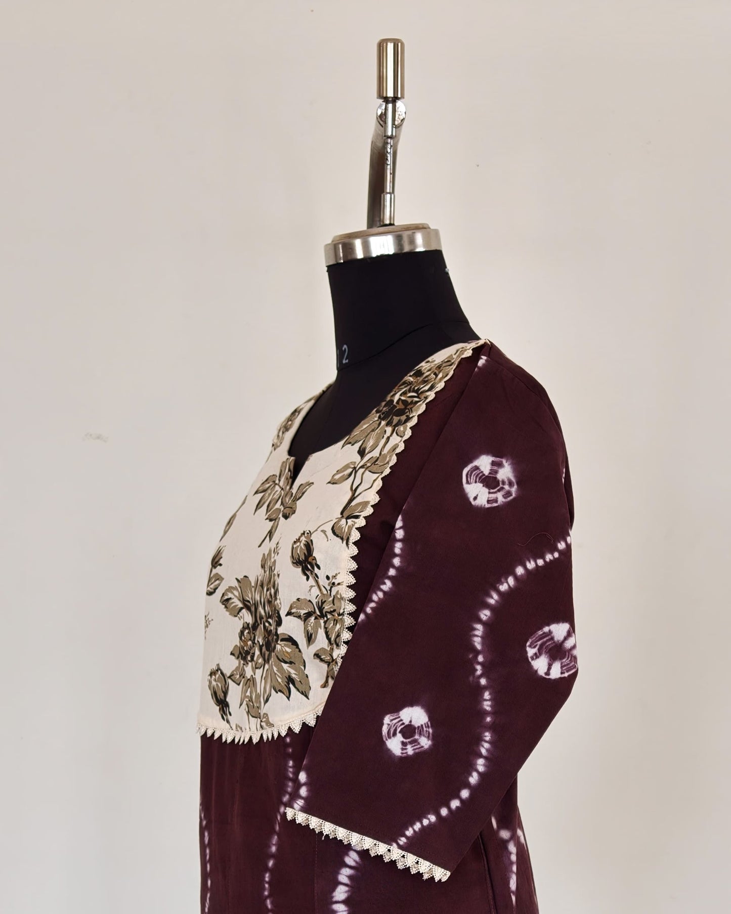 255 Brown Tie and dye with cream yoke patch and lace