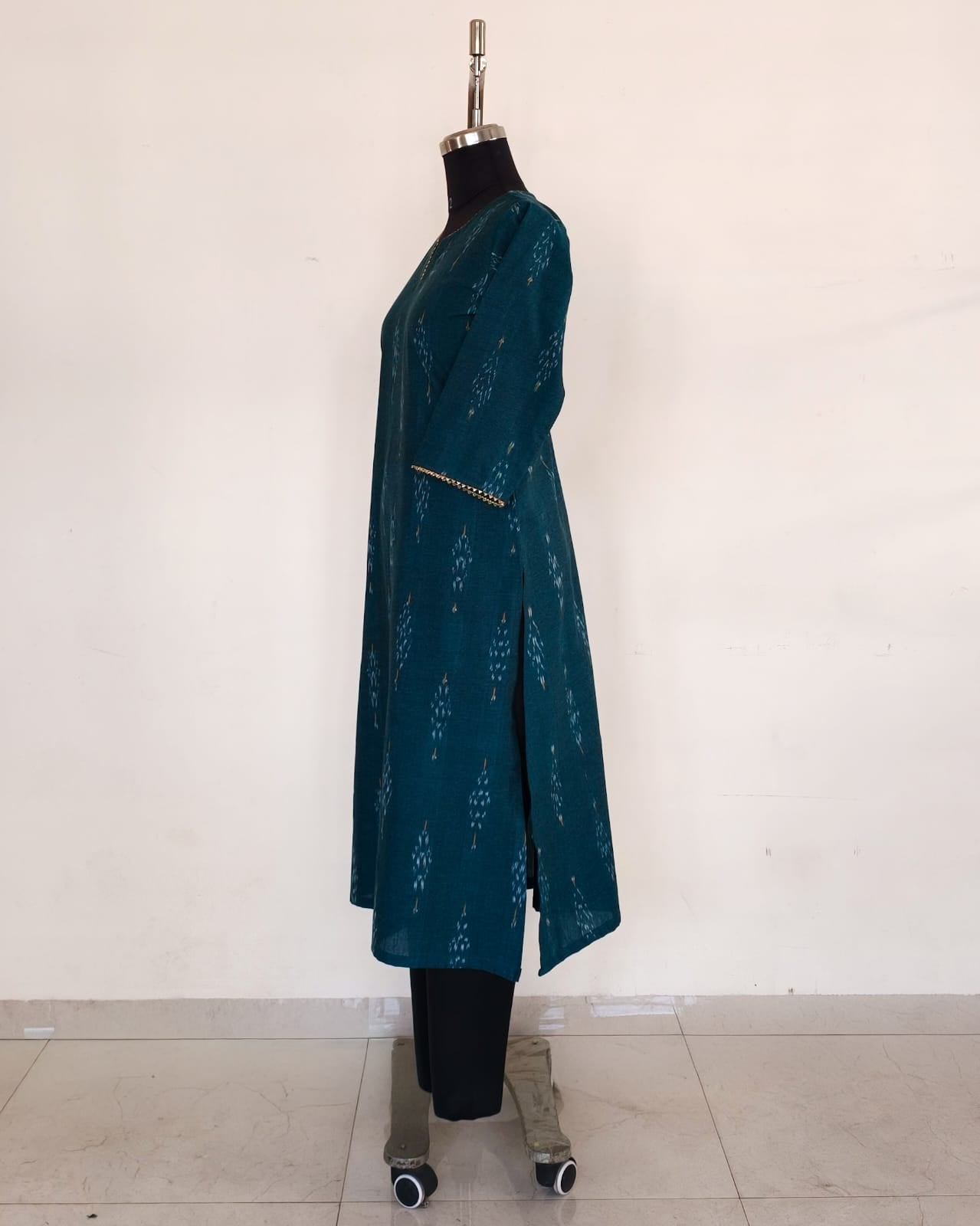 238 Peacock green ikkat kurta with lace