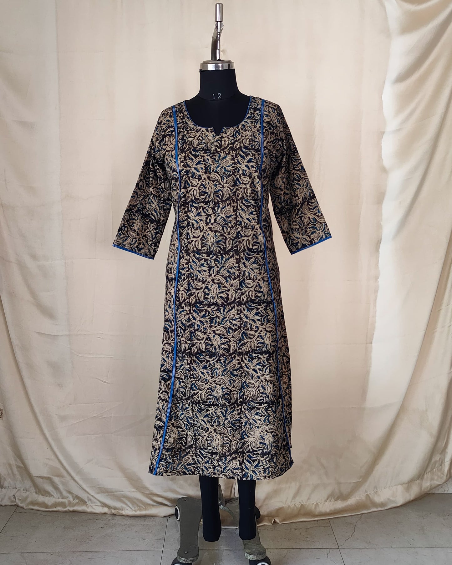 218	Black kalamkari kurta with blue detailing