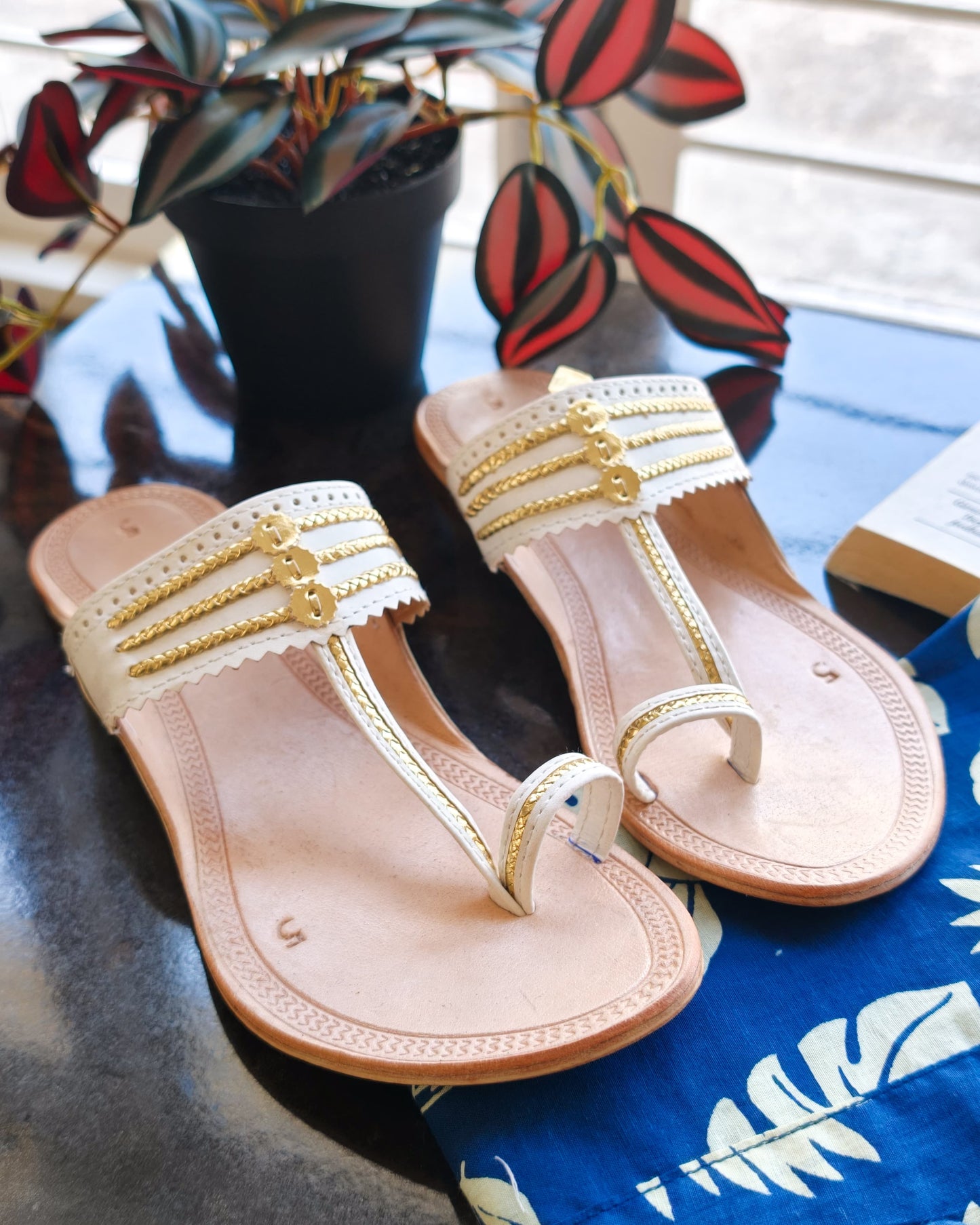 White Kolhapuri Chappals