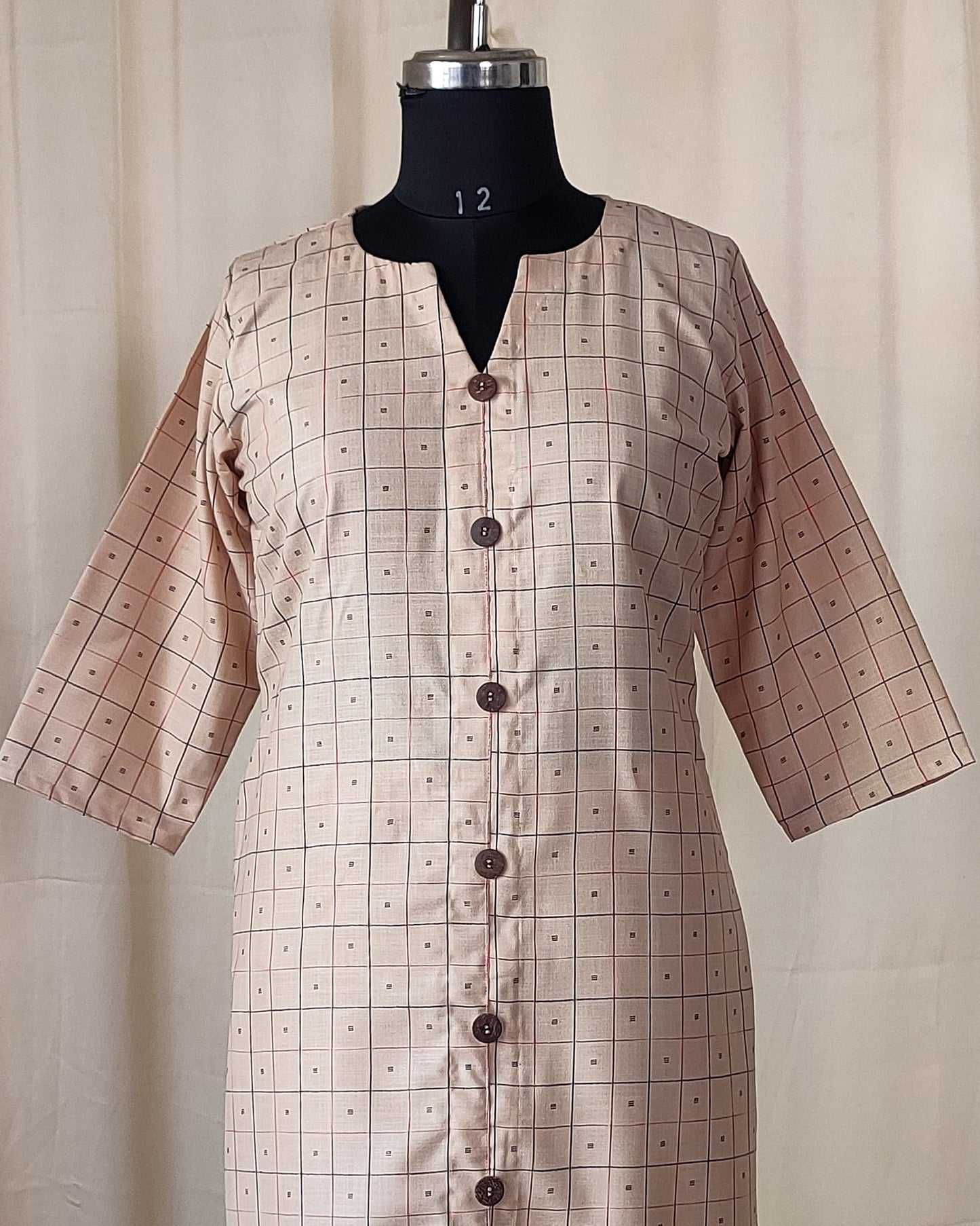 201	Cream checks co-ord set with buttons