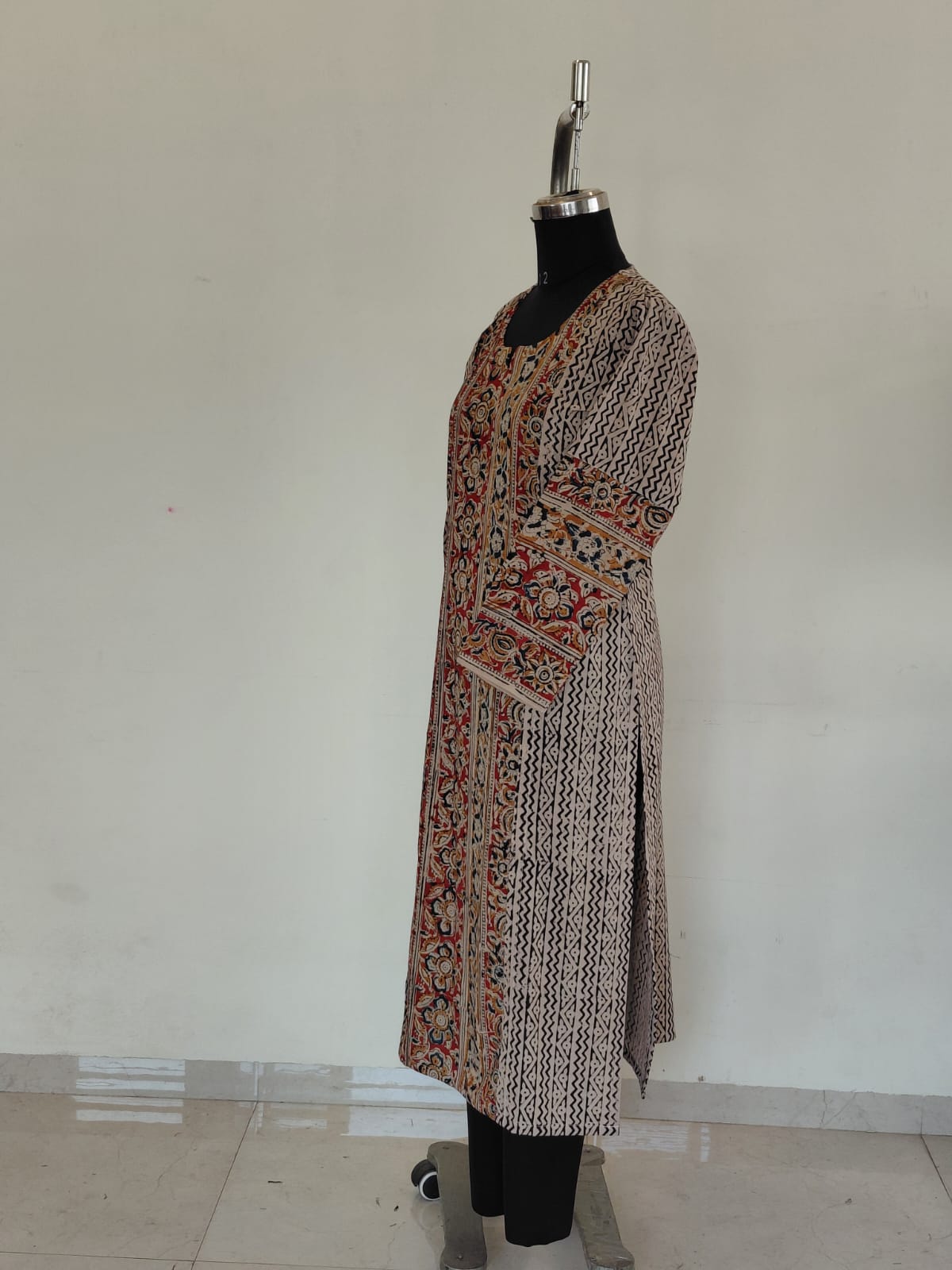 297 Cream stripes with floral panel kalamkari kurta with full sleeves