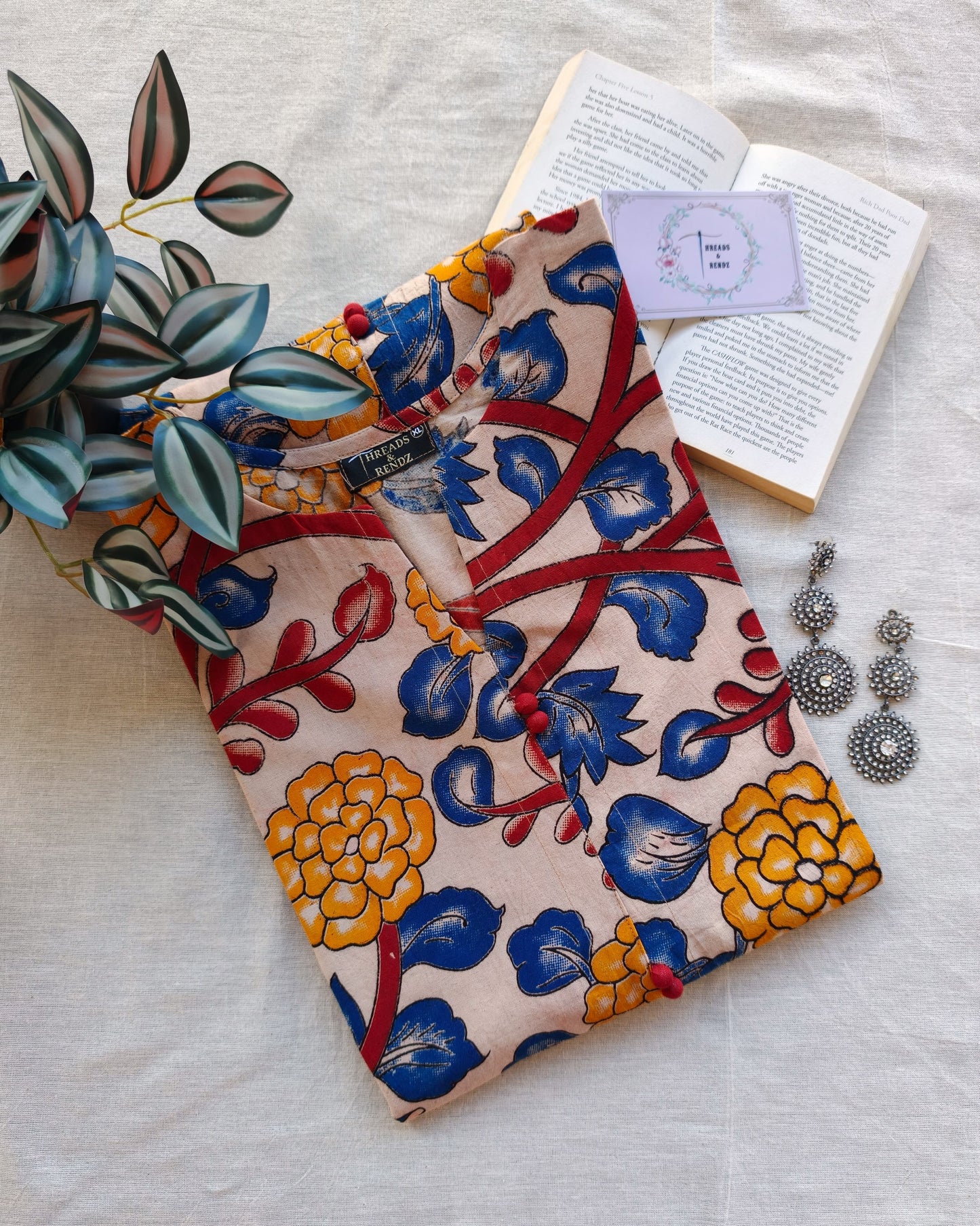 279 White with multicoloured kalamkari print kurta