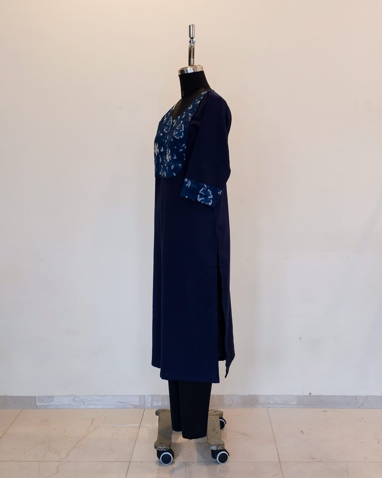 290 Navy blue with indigo patch