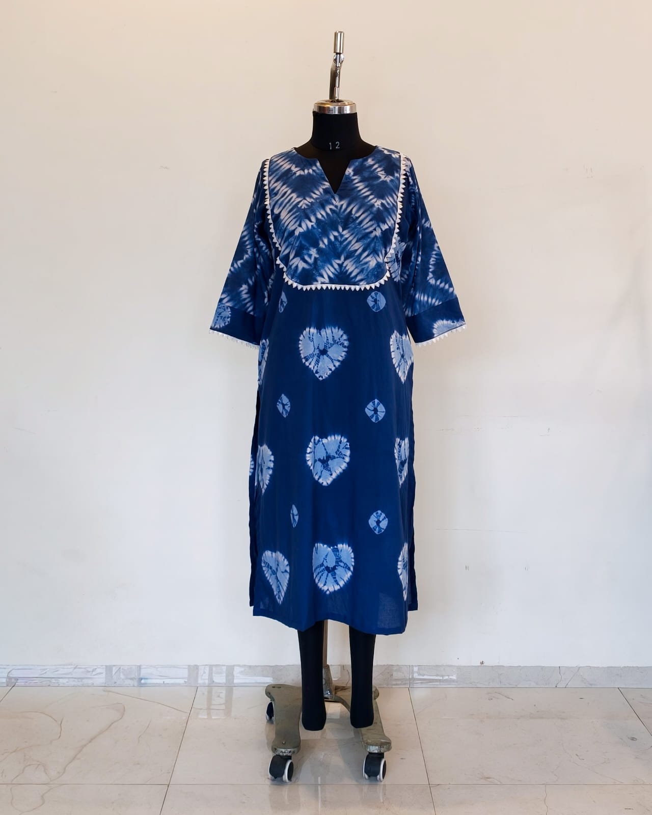 287 Navy blue Shibori kurta with yoke patch and lace