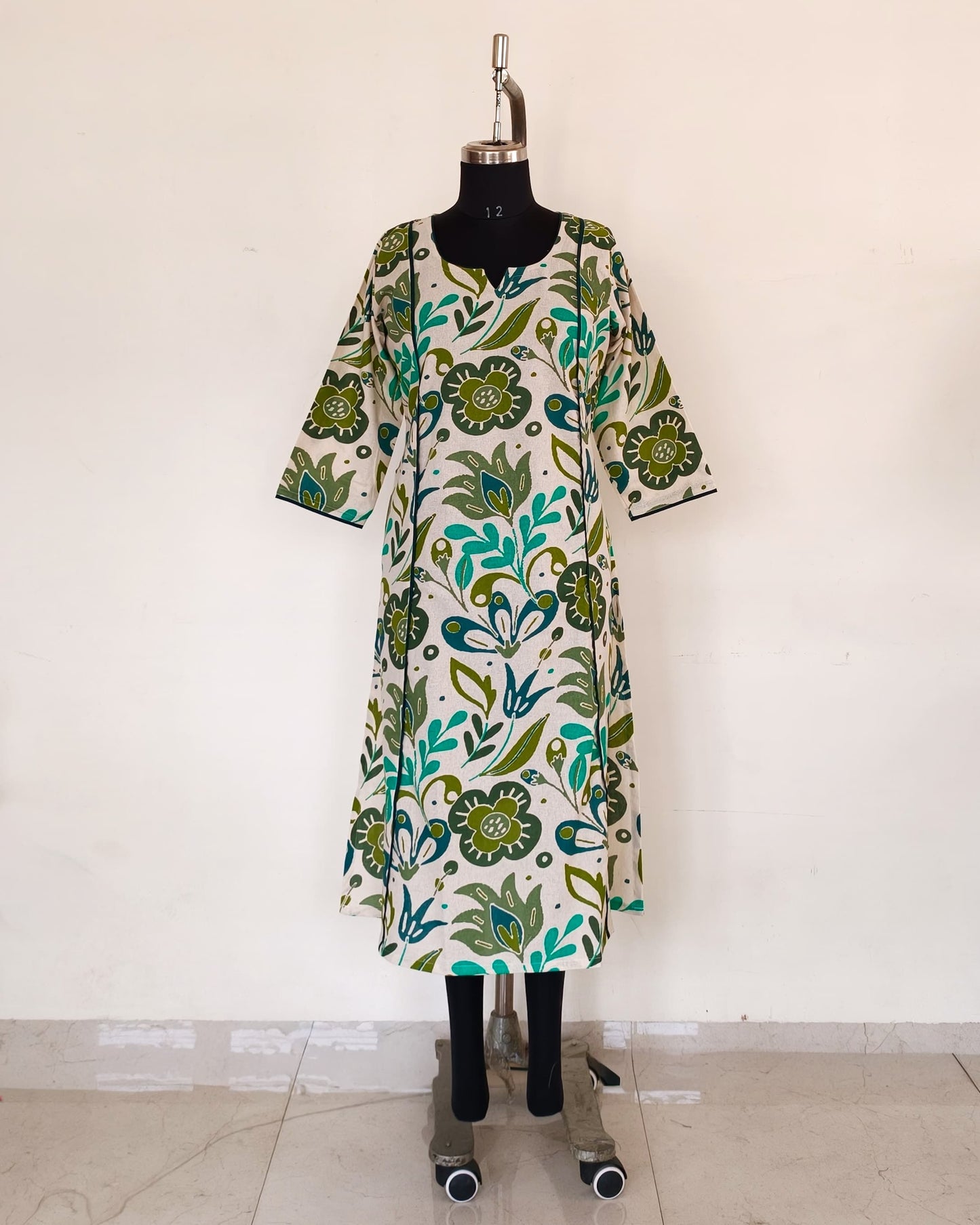 257 Cream and green printed with green detailing