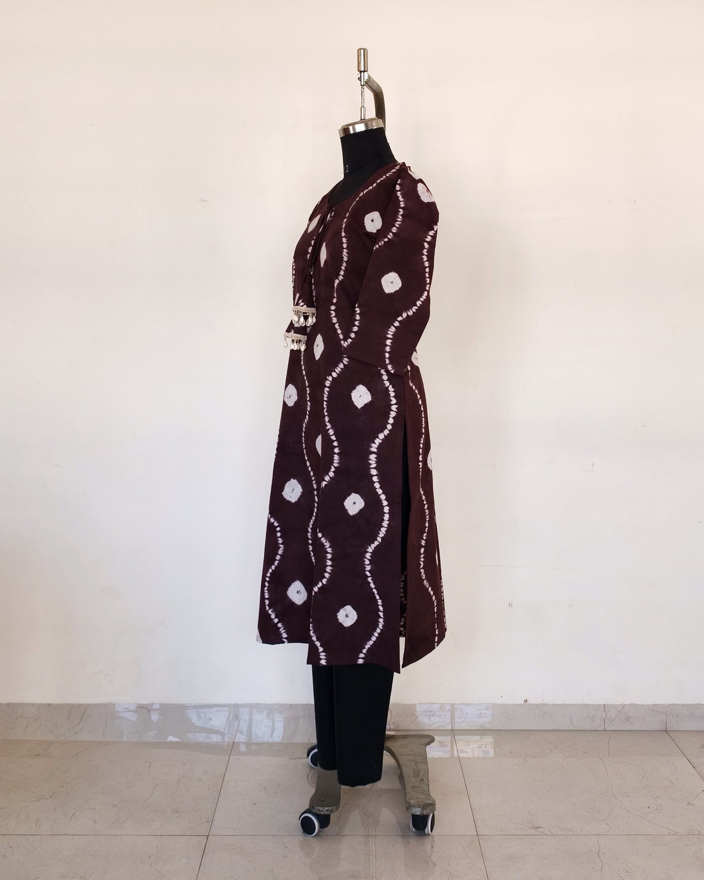 251 Brown Tie n Dye kurta with shells tassel