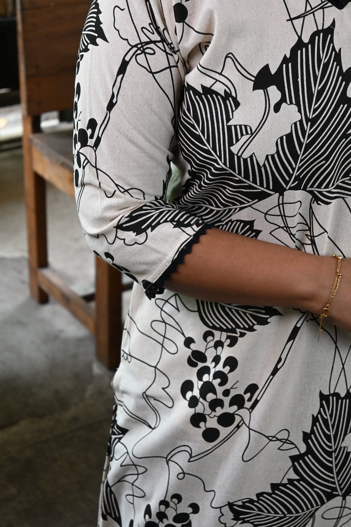 260 Cream and black khadi cotton kurta with lace detailing