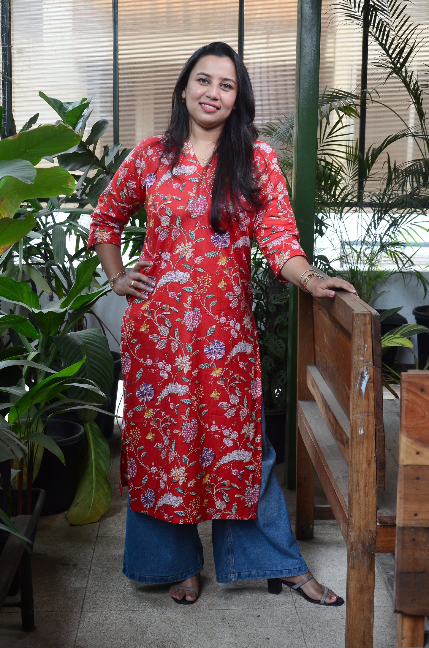 178 Red Floral Printed Straight-line Kurta