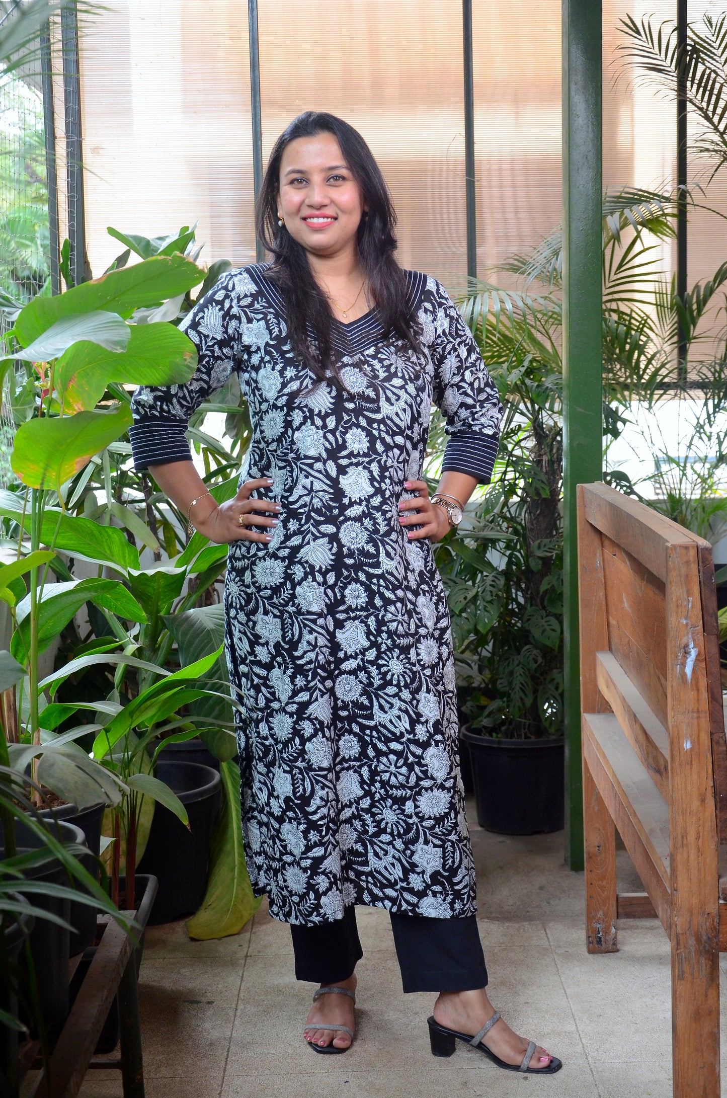 172 Black and white printed kurta with detailing on neck and sleeves