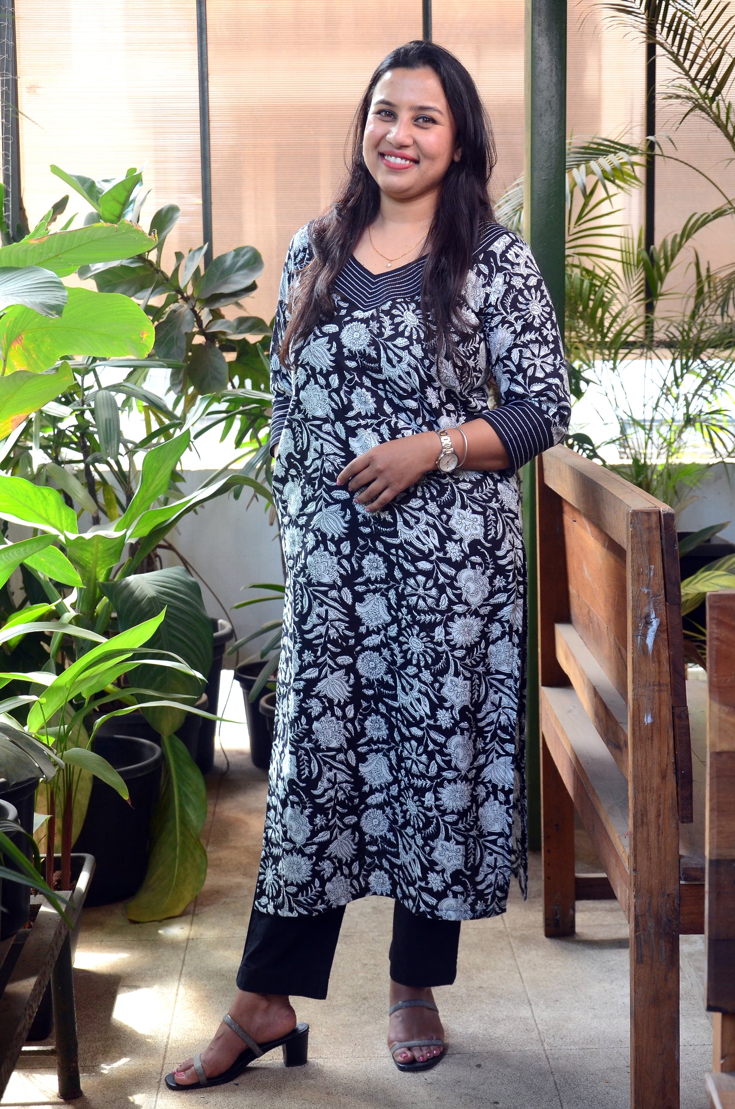 172 Black and white printed kurta with detailing on neck and sleeves