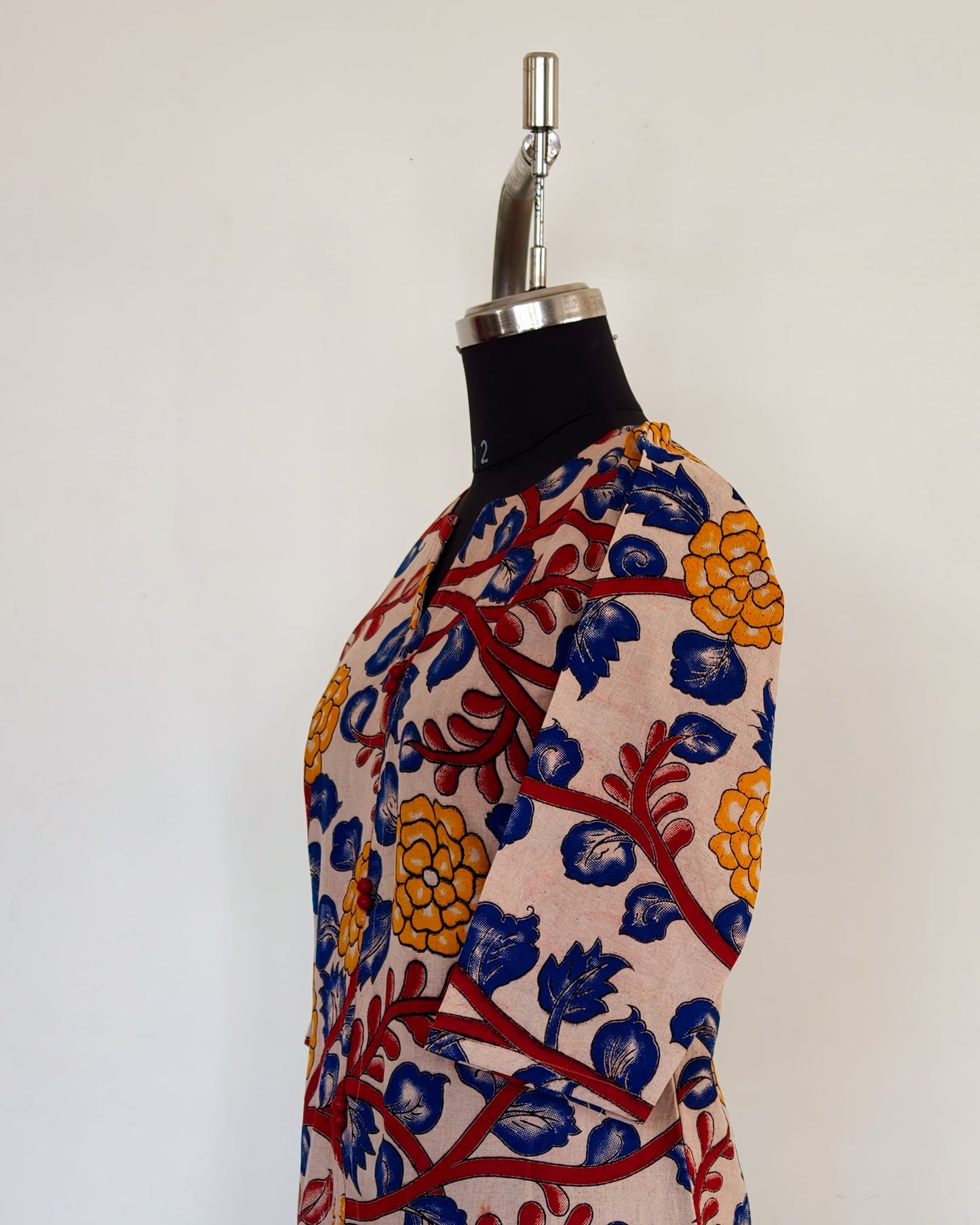 279 White with multicoloured kalamkari print kurta