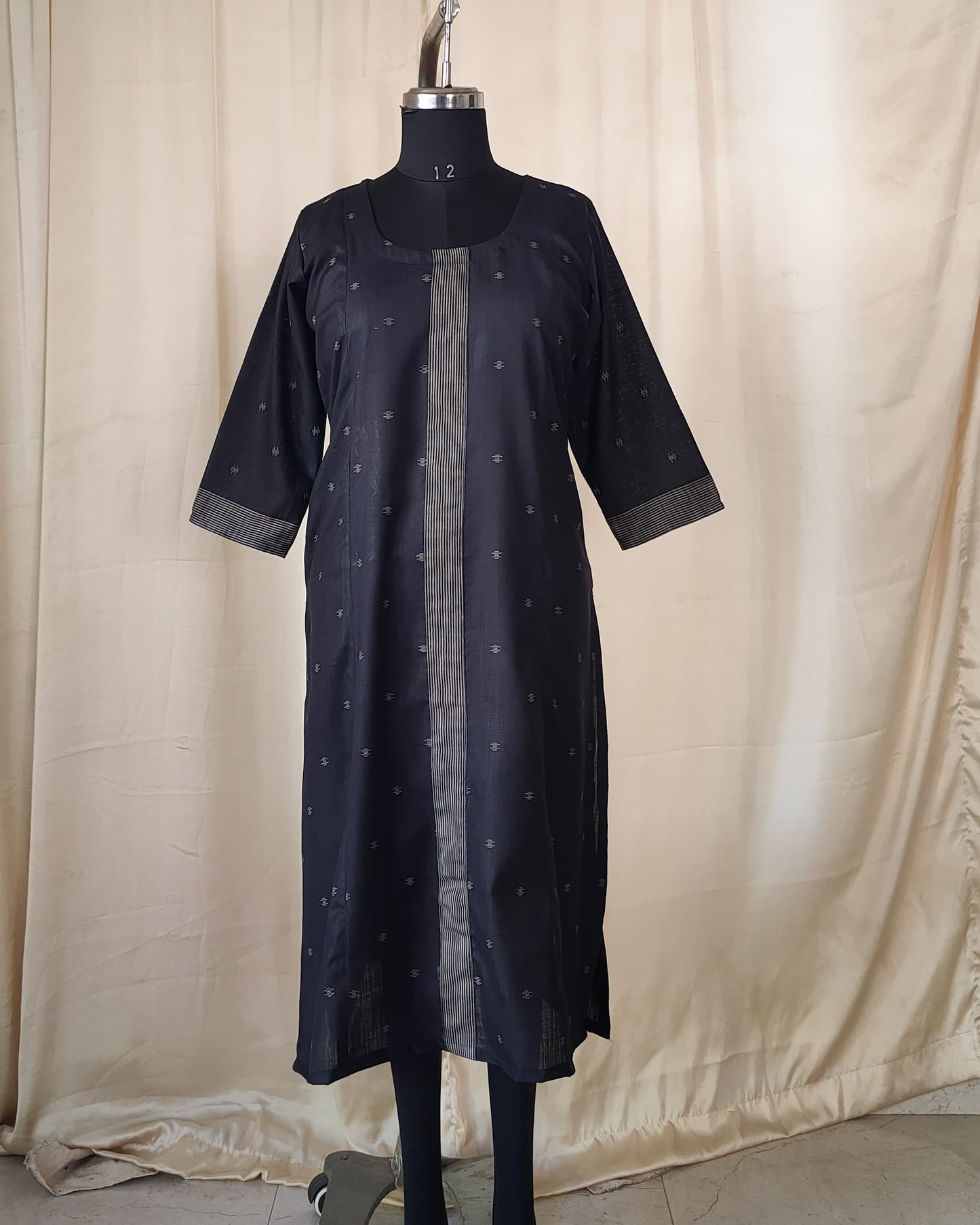 204	Black soft cotton kurta with stripes