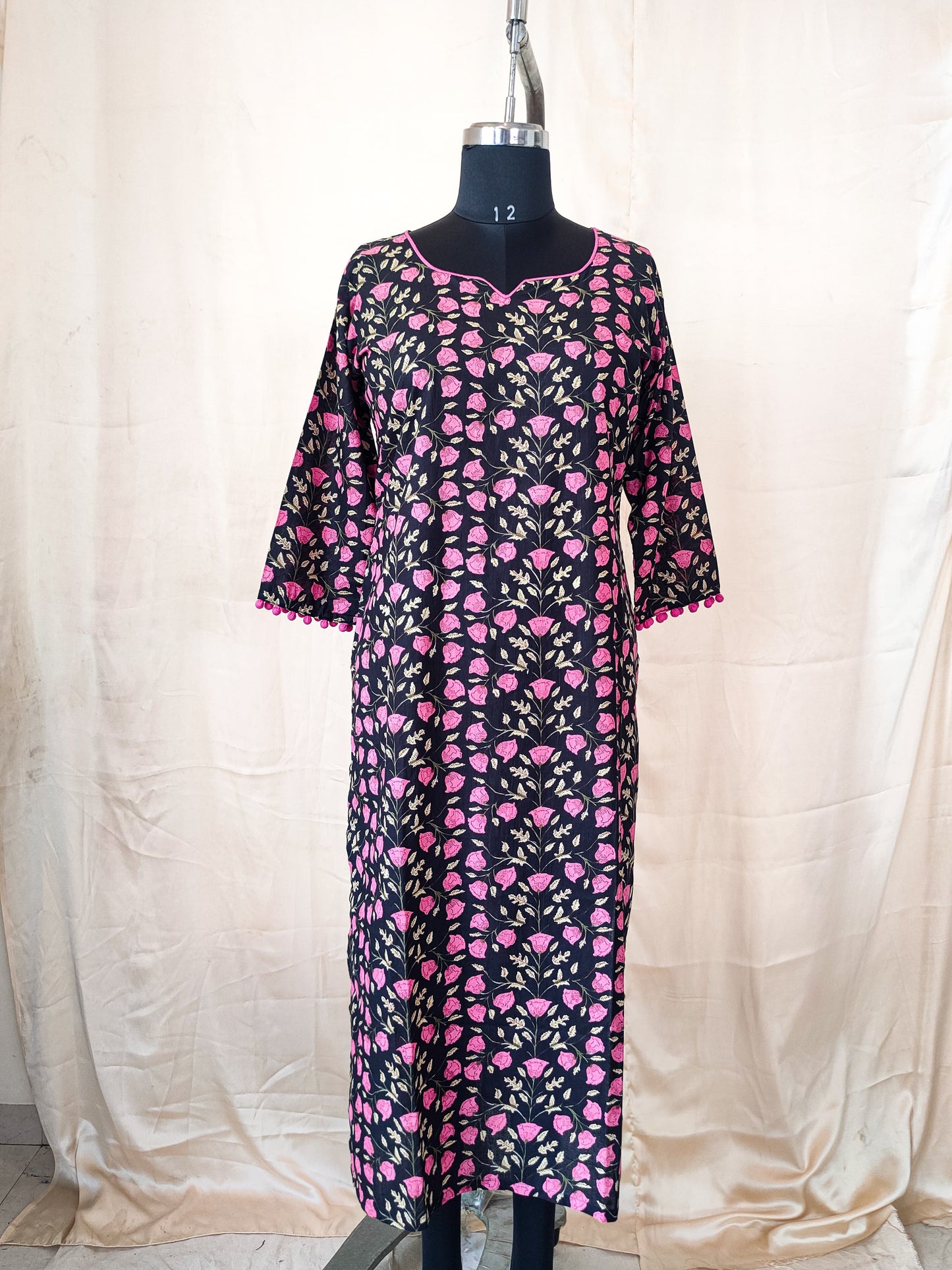 111 Black and Pink Printed Kurta