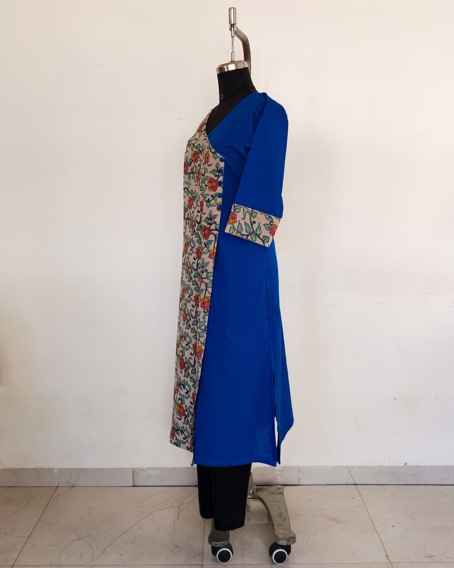 270 Blue with cream fancy silk kalamkari overlap with buttons