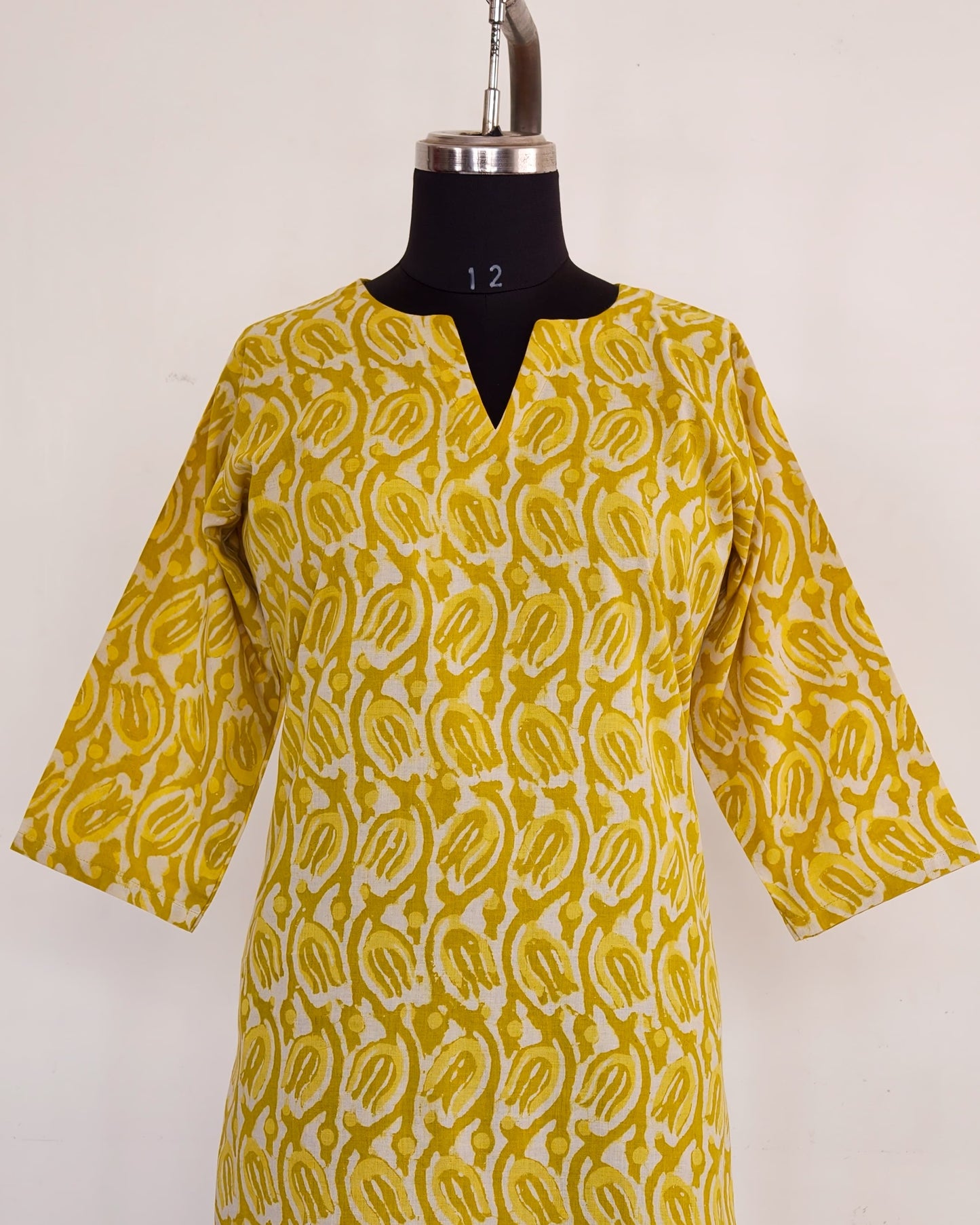 272 Lemon yellow straight cut kurta