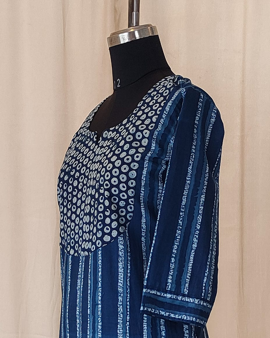 177 Blue Striped Straight-line Kurta with Yoke Patch