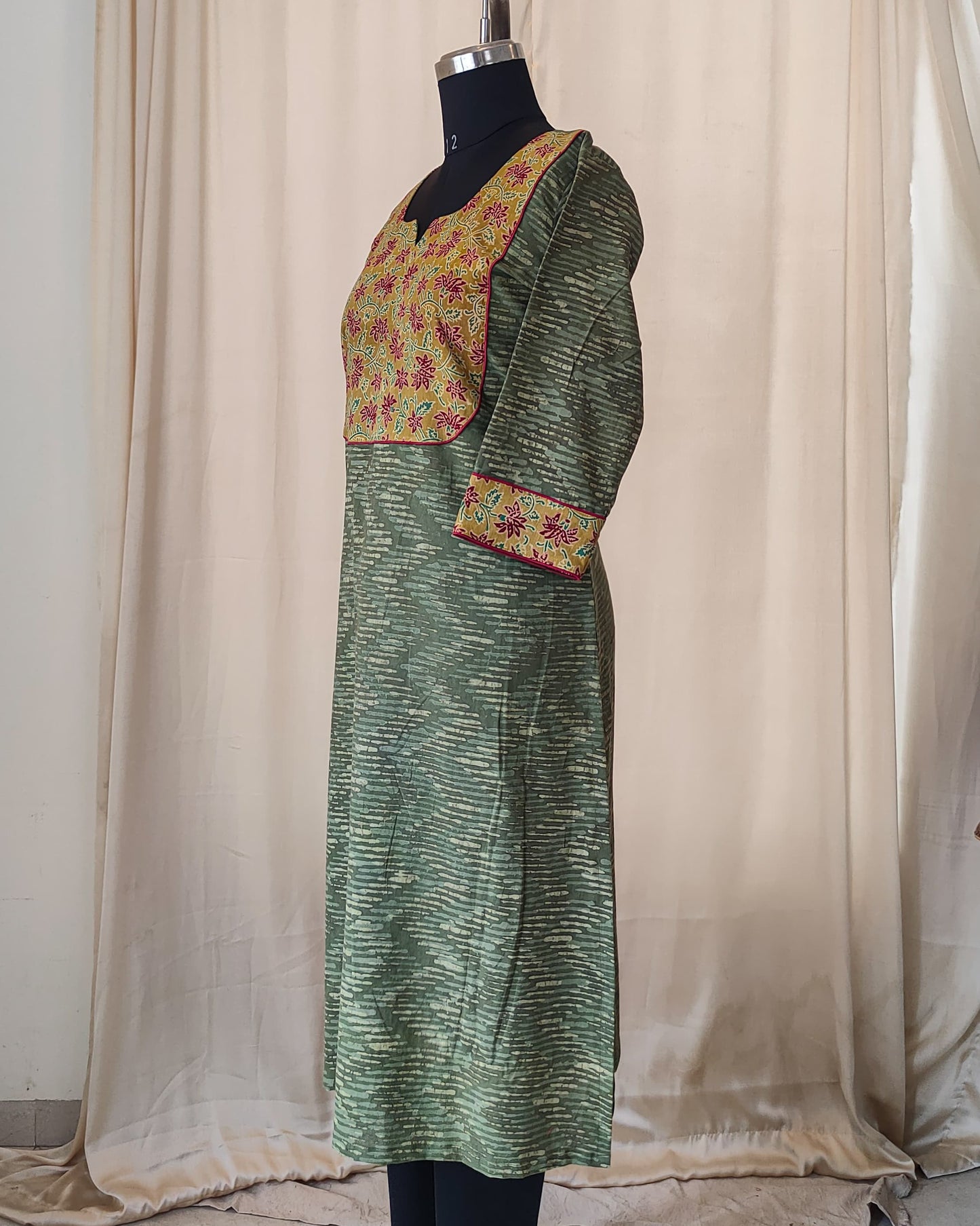 174 An Olive Green Kurta with Ajrakh Yoke Patch