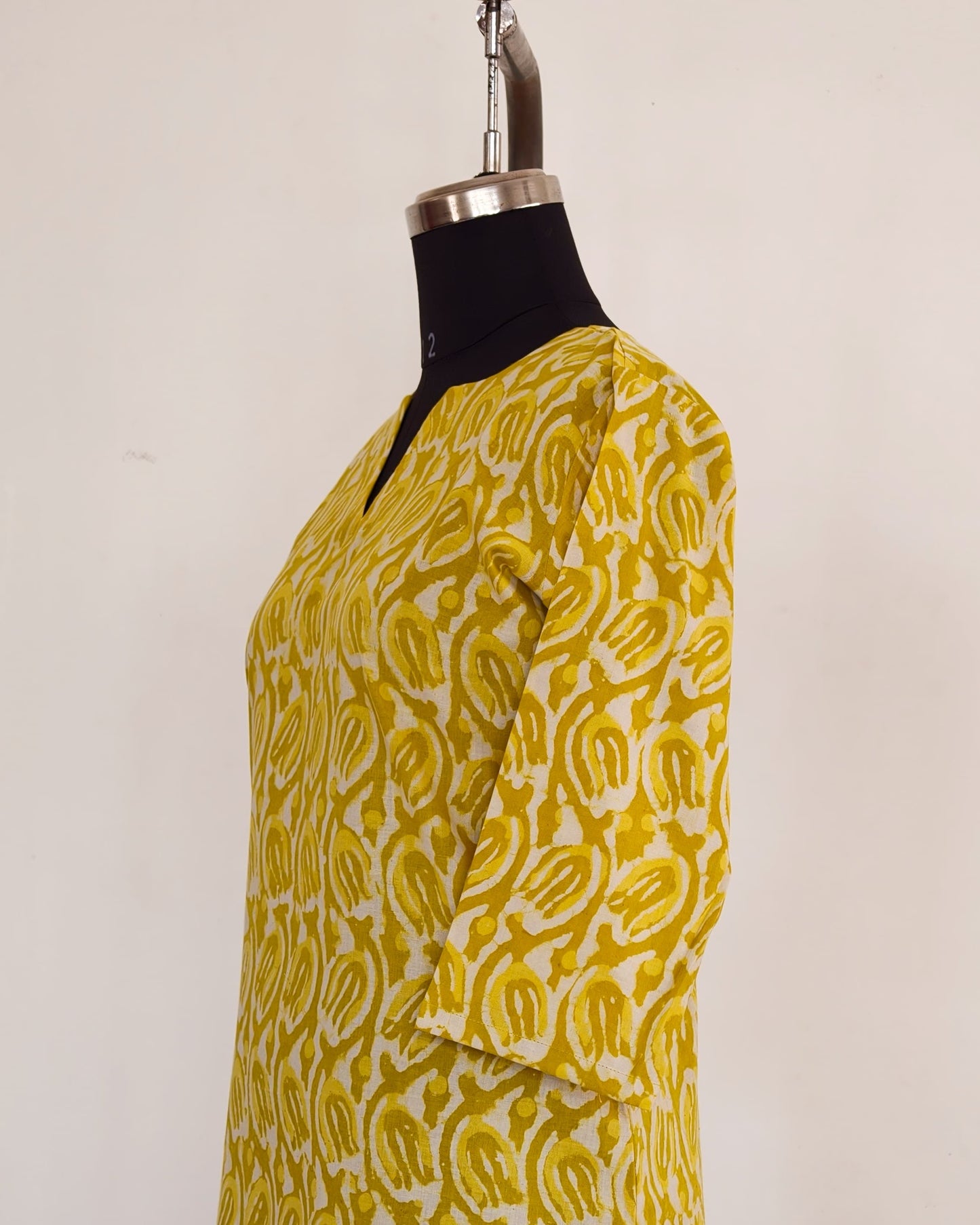 272 Lemon yellow straight cut kurta