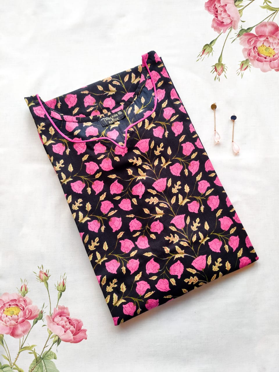 111 Black and Pink Printed Kurta