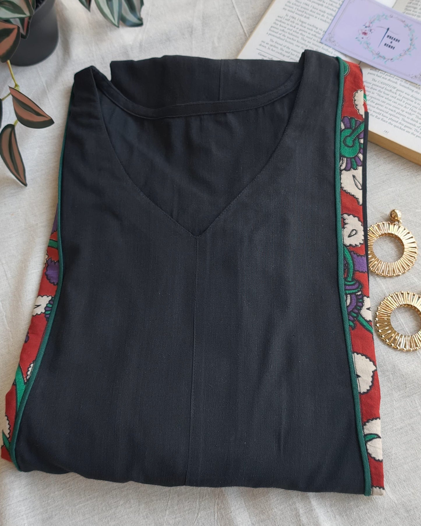 274 Black with brick red kalamkari panel with pockets