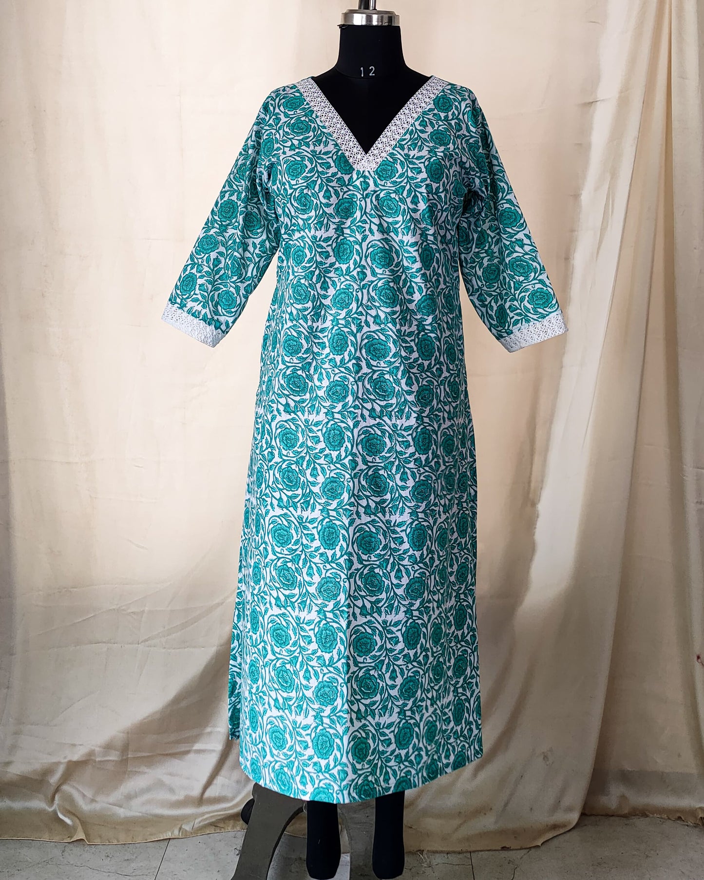 89A Green and white printed A-line cotton kurta with lace detailing