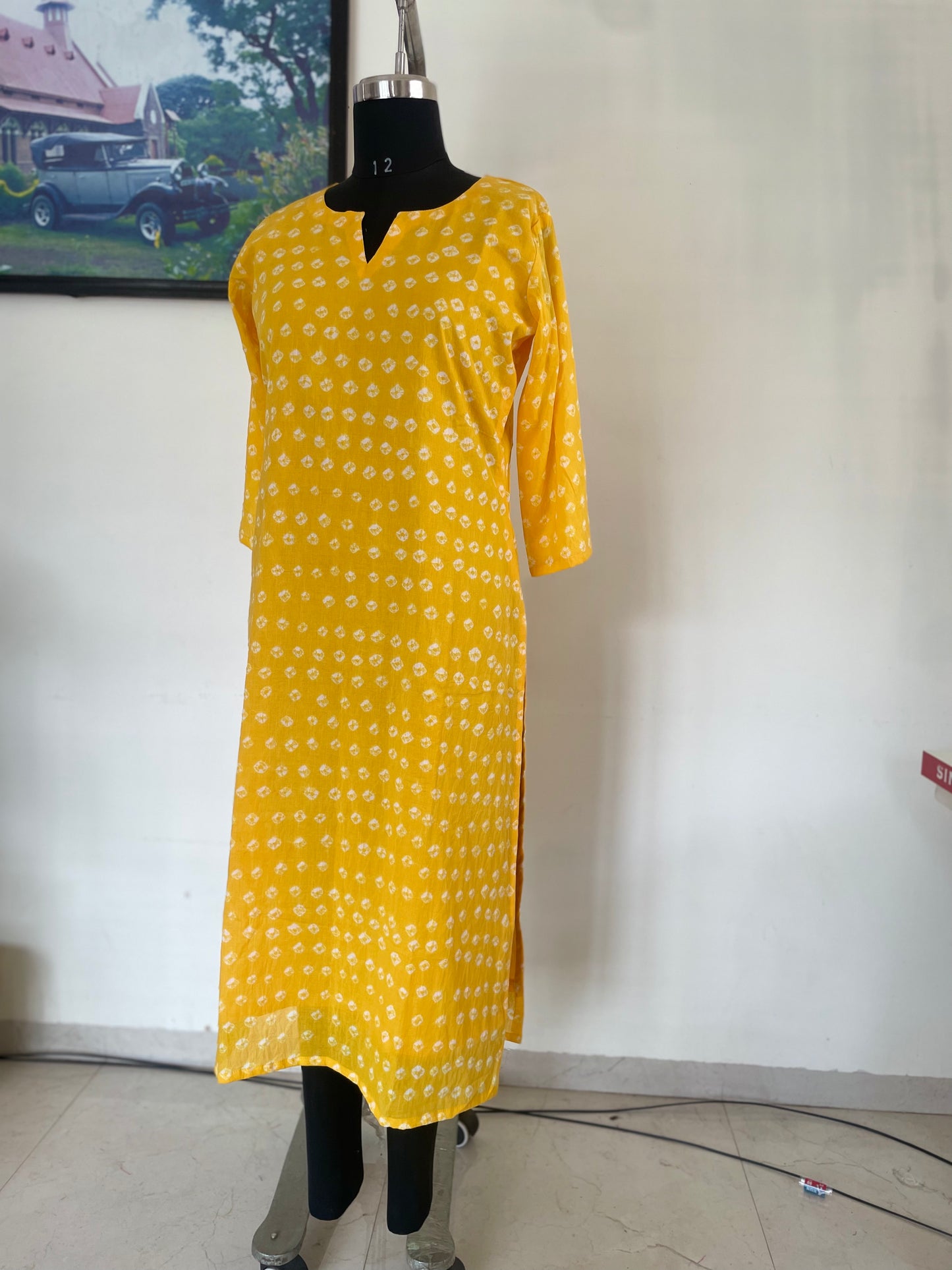44 Yellow Bandhani Mul Cotton Kurti With Lining