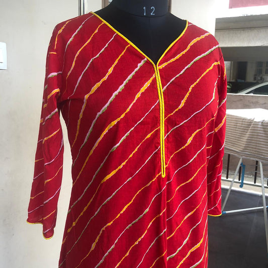61 Red Lehariya Print Kurta