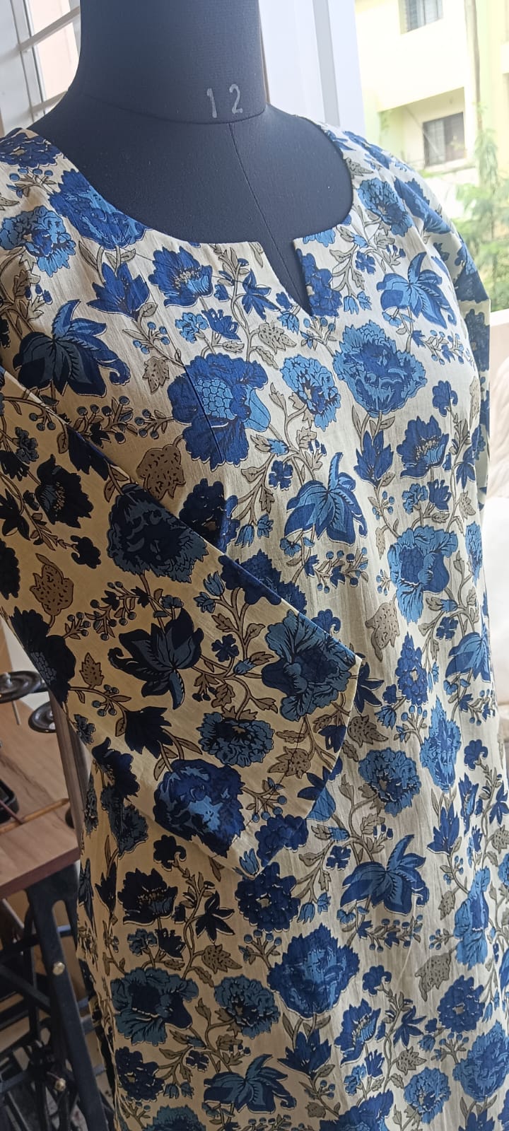 169 Cream And Blue Printed Apple Cut Kurta