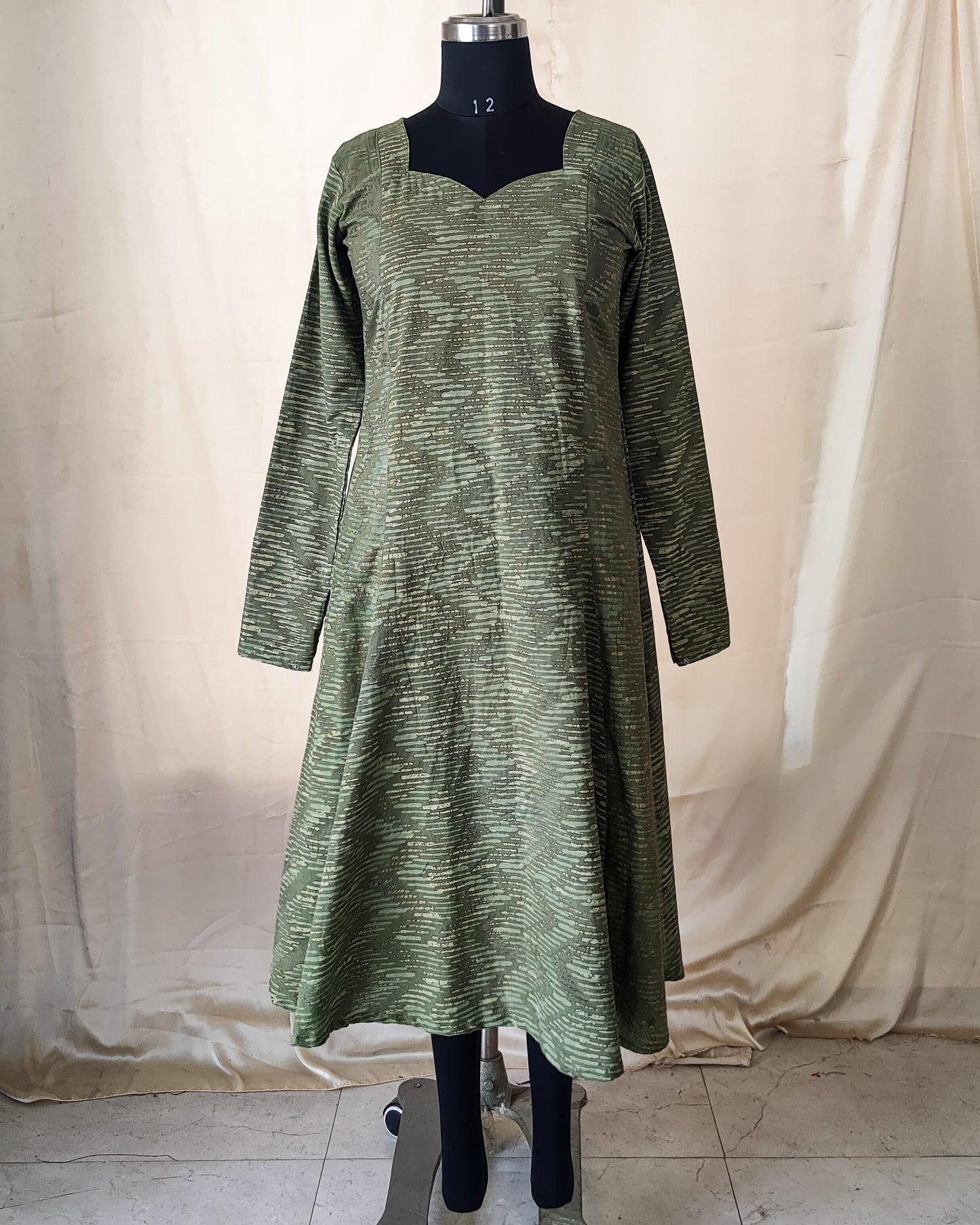 101 Green flare kurta with chudi sleeves