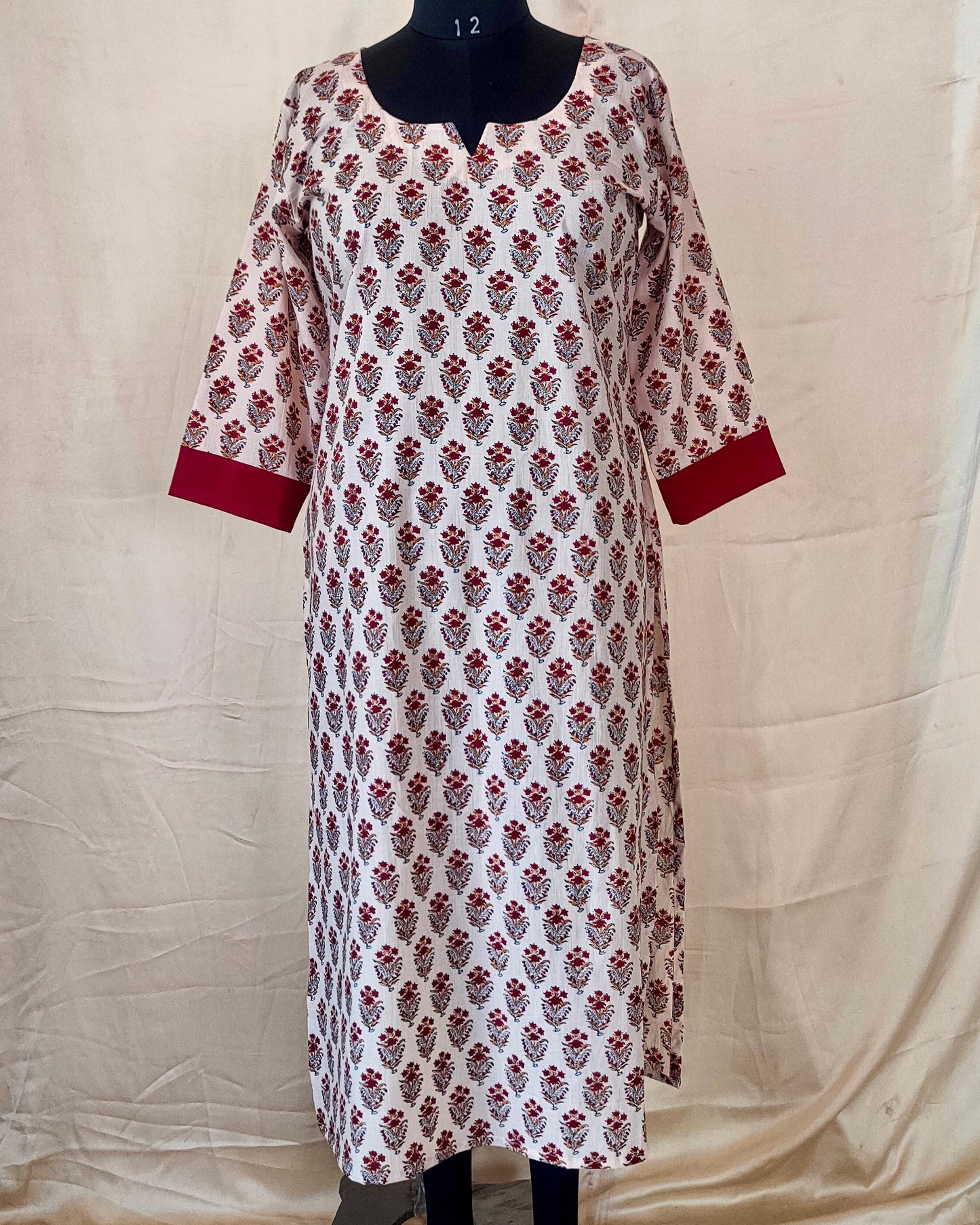 15 Cream And Red Printed Kurta