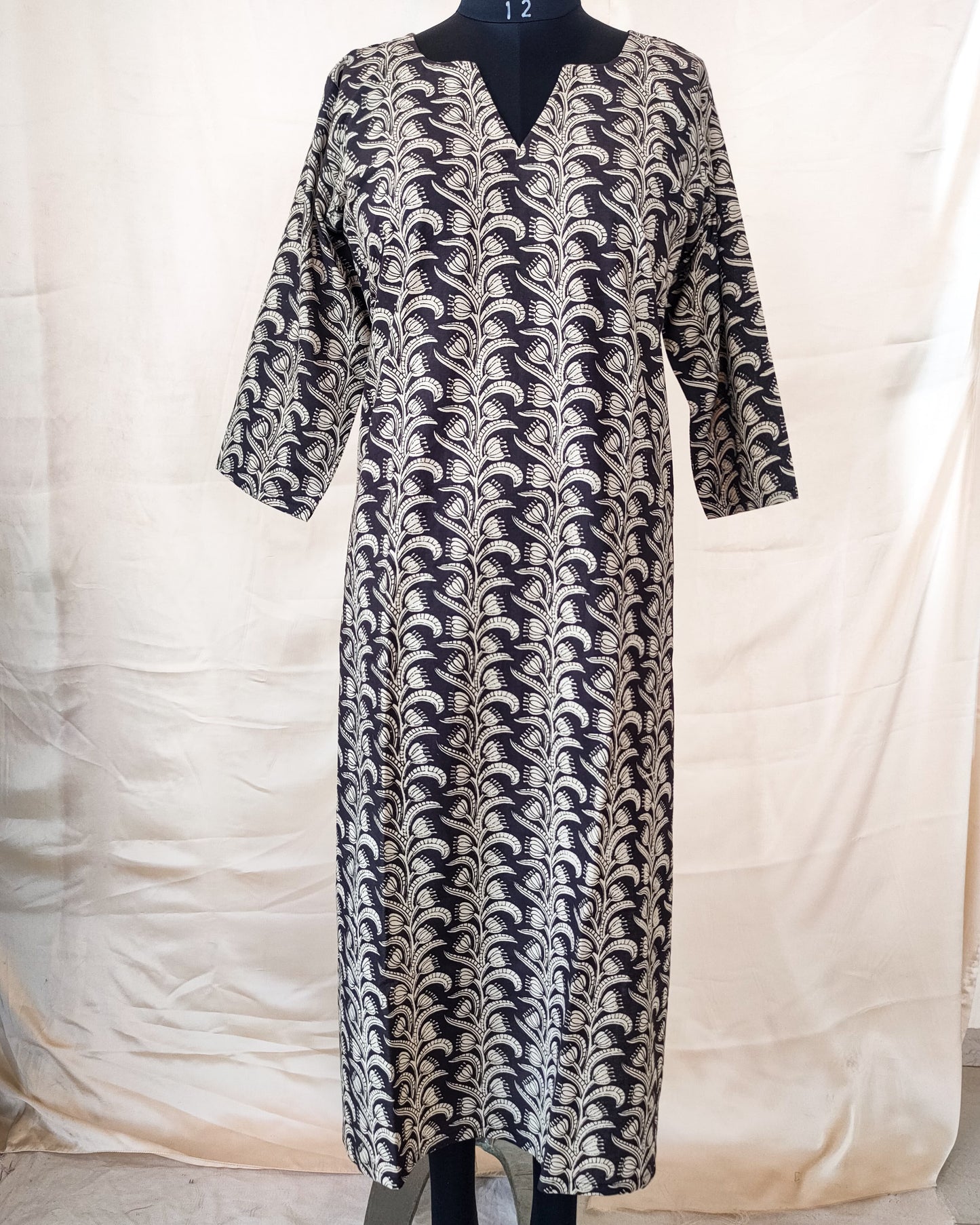 3 A Black And Cream Printed Cotton Kurta